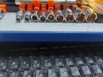 Б/в Набір інструментів Belt 12-in-1 01-201021498