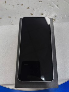 Б/в Мобільний телефон Samsung galaxy s25 12/256gb 01-200975790