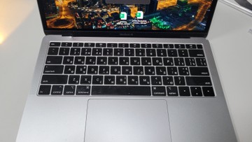 Б/в Ноутбук Apple macbook air a1932/13.3"/ core i5 1.6ghz/ram 8gb/ssd 128b/intel uhd grafics 617 01-201043421
