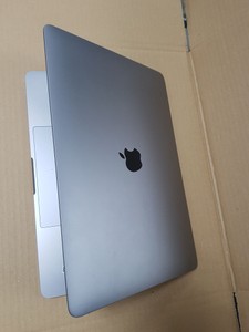 Б/в Ноутбук Apple macbook pro a1989 13,3" core i5 2,3ghz/ram8gb/ssd256gb/iris plus graphics 655 01-201062369
