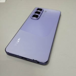 Б/в Мобільний телефон Infinix hot 50 8/256gb 01-201067829