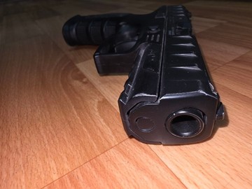 Б/в Пневматичний пістолет Umarex beretta apx 01-201090374