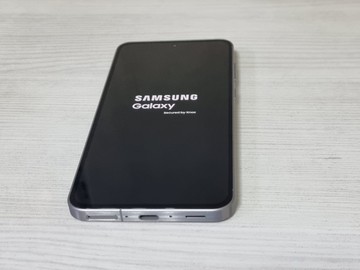 Б/в Мобільний телефон Samsung galaxy a56 5g 8/256gb 01-201107140