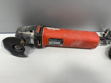 Б/в Багатофункціональний інструмент Makita m9800 01-201120319