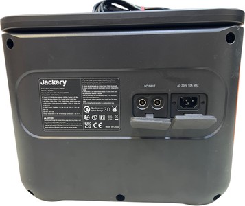 Б/в Зарядна станція Jackery explorer 2000 pro 01-200907675