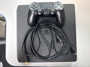 Б/в Ігрова приставка Sony playstation 4 slim 1tb 01-201137814