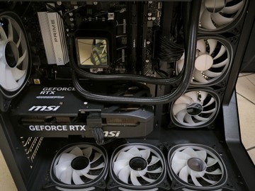 Б/в Системний блок Пк amd ryzen 7 9800x3d/ram 32 gb/hdd відсутній/ssd 1000 gb/nvidia rtx 5070 (geforce) 12gb gddr7 192bit 01-201143155