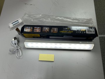 Luno linear light (95670)
