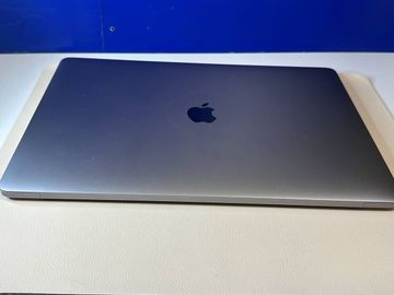 01-200528403: Apple macbook pro екр. 15.4/ core i7 2,9ghz/ ram16gb/ ssd512gb/ amd pro560 4gb/touch bar