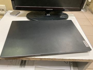 01-200582162: Lenovo v15 g4 iru