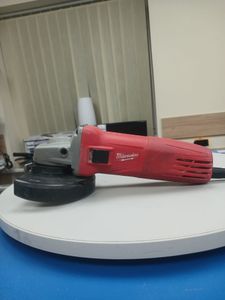 01-200565620: Milwaukee agv 10-125 ek