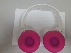 Б/в Навушники Maybelline new york 01-200778950