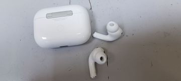 01-200782691: Apple airpods pro 2nd generation with magsafe charging case usb-c