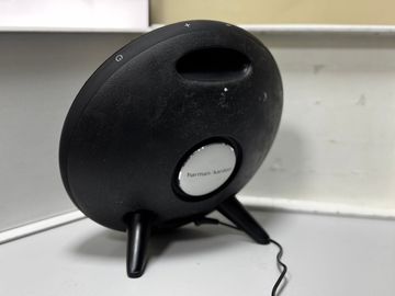 Б/в Акустика Harman/Kardon onyx studio 3 01-200785143