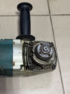 01-200797886: Makita ga9020s