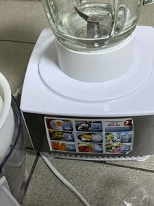 Б/в Кухонний комбайн Saturn st-fp7071 01-200801957