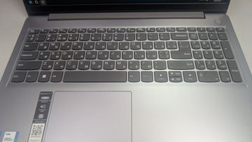 Б/в Ноутбук Lenovo ideapad 3 15iau7 01-200802393