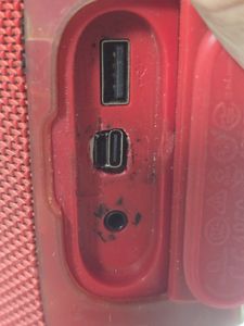 Б/в Акустика Jbl charge 3 01-200803675