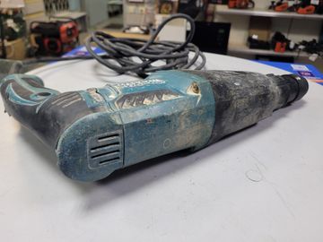 Б/в Перфоратор Makita hr2630t 01-200782108