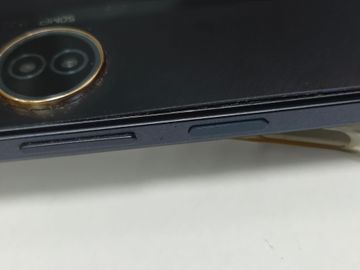 Б/в Мобільний телефон Zte blade v40 design 6/128gb 01-200817794