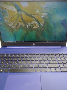Б/у Ноутбук Hp 15/ryzen 5 4500u ddr4/8gb ddr4/hdd *відсутній/ssd 256 gb/*інтегрована 01-200825268