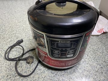 Б/в Мультиварка Holmer hmc-10b 01-200826161