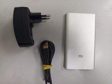 Б/у Повербанк Xiaomi 5000mah ndy-02-am 01-200828114