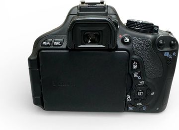 Б/в Фотоапарат Canon eos 600d + ef-s 18-55mm 3.5-5.6 iii 01-200834345