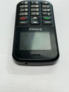 Б/в Мобільний телефон Sigma comfort 50 cf115 easy 01-200840471