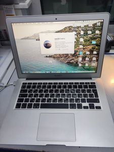 Б/у Ноутбук Apple macbook air a1466/ 13,3"/ core i5 1.3ghz/ram4gb/ssd256gb/intel hd graphics 5000 01-200843842