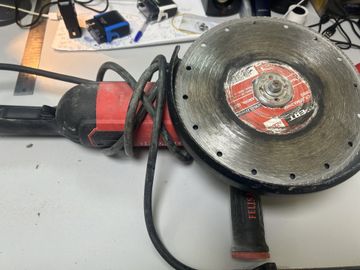 Б/в Кутова шліфмашина Felisatti f85199 eiv-230/2200m 01-200856438