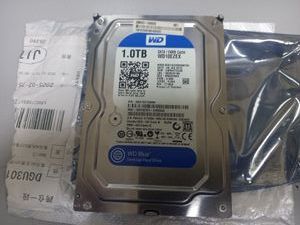 Б/в Жорсткий диск Wd blue 1 tb (wd10ezex 01-200861104