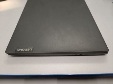 Б/в Ноутбук Lenovo 15/ryzen 3 3250u ddr4/8gb ddr3/hdd 500 gb/*інтегрована 01-200864027