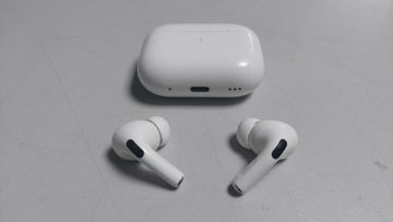 Б/в Навушники Apple airpods pro 2nd generation with magsafe charging case usb-c 01-200866405