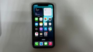 Б/в Мобільний телефон Apple iphone 11 128gb 01-200820253