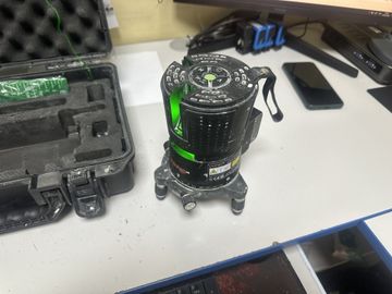 Б/у Лазерный нивелир Dnipro-M ml-335g 01-200886624