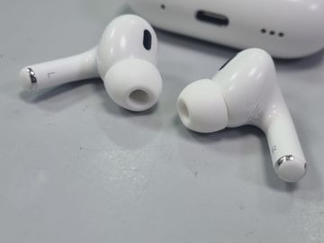 Б/в Навушники Apple airpods pro 2nd generation with magsafe charging case usb-c 01-200845858