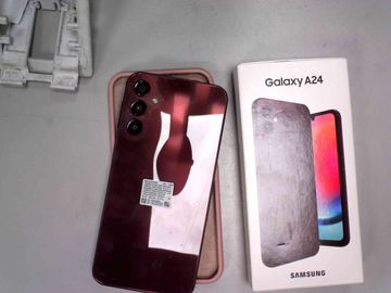 Б/в Мобільний телефон Samsung galaxy a24 sm-a245f 6/128gb 01-200901410