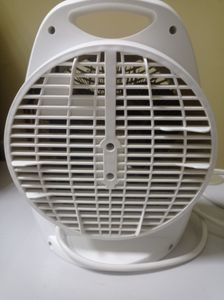 Б/в Обігрівач Grunhelm fh-03 01-200904719