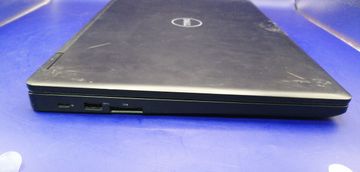 Б/у Ноутбук Dell 15/core i5 7200u ddr3/8gb ddr3/hdd 120 gb/ssd *відсутній/*інтегрована 01-200914131