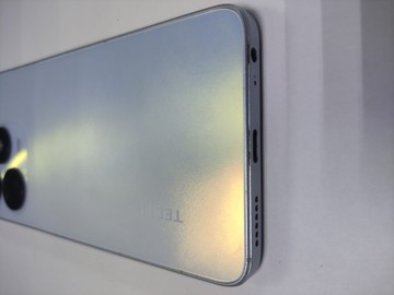 Б/в Мобільний телефон Tecno spark go 2024 3/64gb 01-200923627