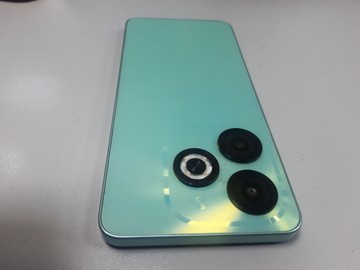 Б/в Мобільний телефон Infinix smart 8 2/64gb 01-200933589
