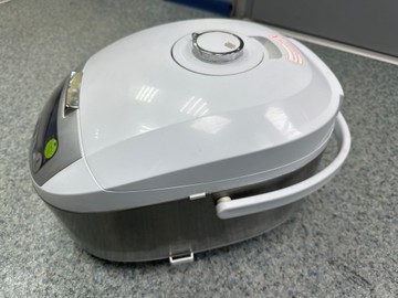 Б/у Мультиварка Philips hd3136 01-200939176