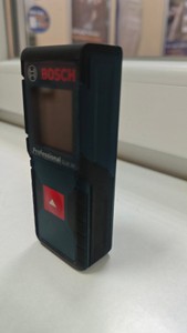 Б/в Лазерний нівелір Bosch glm 30 professional 01-200954776