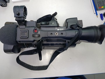 Б/у Видеокамера Panasonic ag-ac130aen 01-200967928