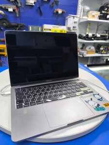 Б/в Ноутбук Apple macbook pro/13.3/ core i5 1,4ghz/ ram8gb/ ssd 512gb/ iris plus 645/ retina, truetone, touch bar 01-200914572