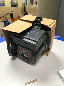 Б/в Насос підвищення тиску Grundfos upa 15-90 01-200972316