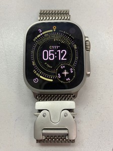 Б/в Смарт-годинник Apple watch ultra 2 gps + cellular 49mm titanium case 01-200973741