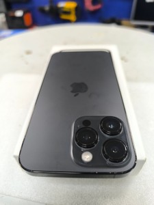 Б/в Мобільний телефон Apple iphone 14 pro max 256gb esim 01-200890835