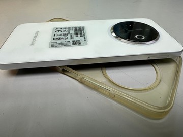 Б/в Мобільний телефон Tecno spark 30c kl5n 4/128gb 01-200990037
